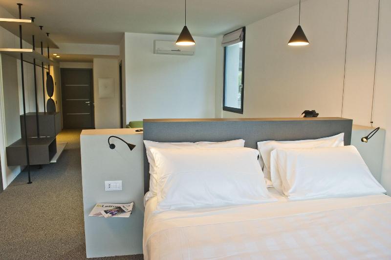 Hotel Lago - Oda
