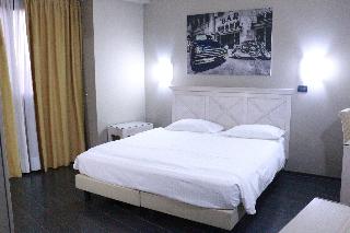 Hotel Garibaldi otel fotoğrafı