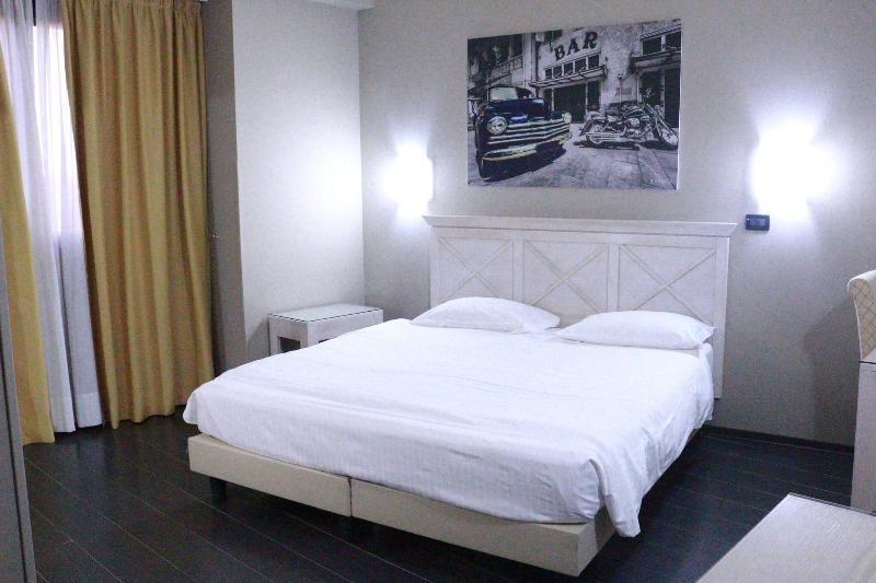 Hotel Garibaldi - Genel