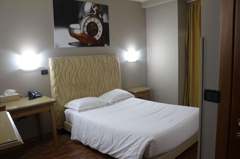 Hotel Garibaldi - Oda