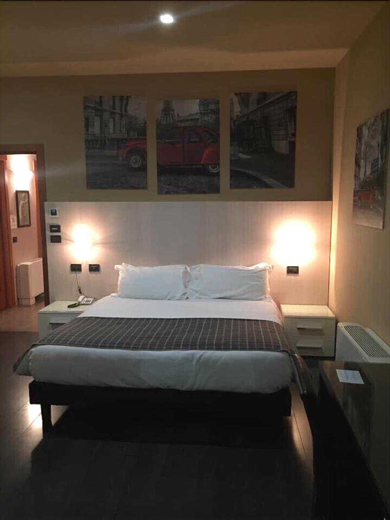 Hotel Garibaldi - Oda