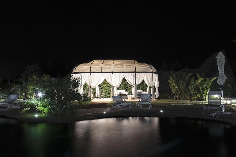 Donna Coraly Resort - Teras