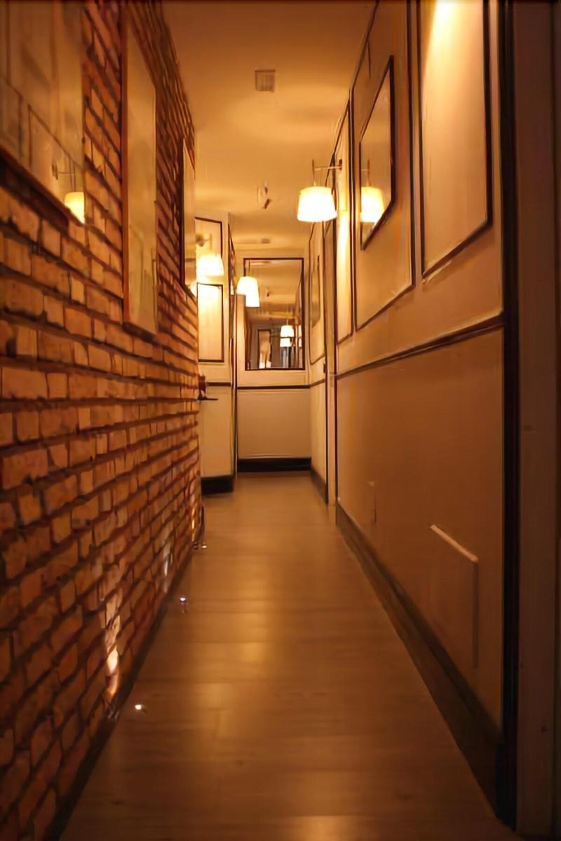 Royal Suite Du Vatican - Lobi
