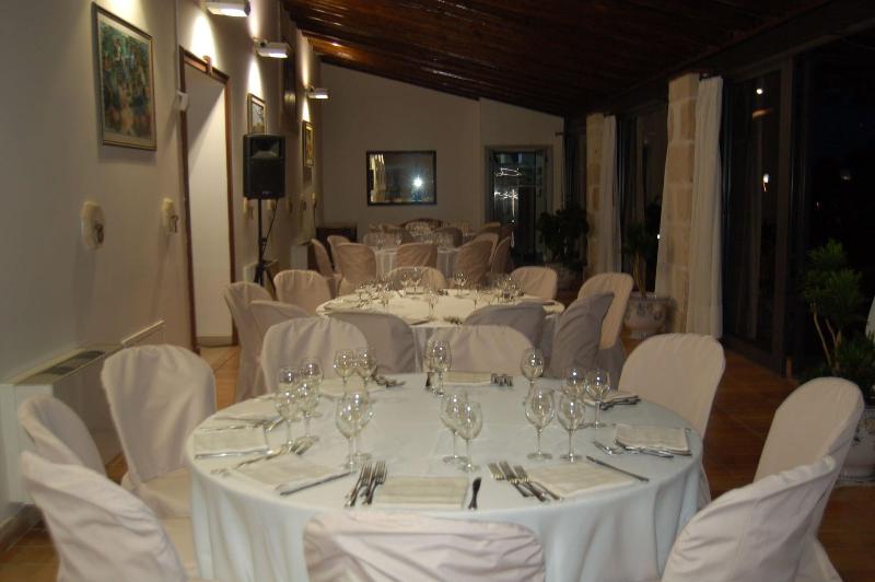 Nuovo Castello Crisilio - Aktivite