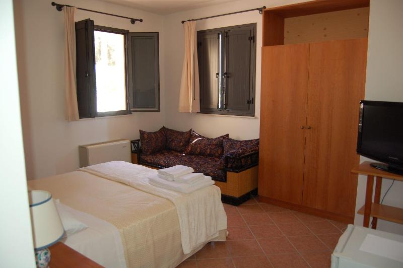 Nuovo Castello Crisilio - Oda