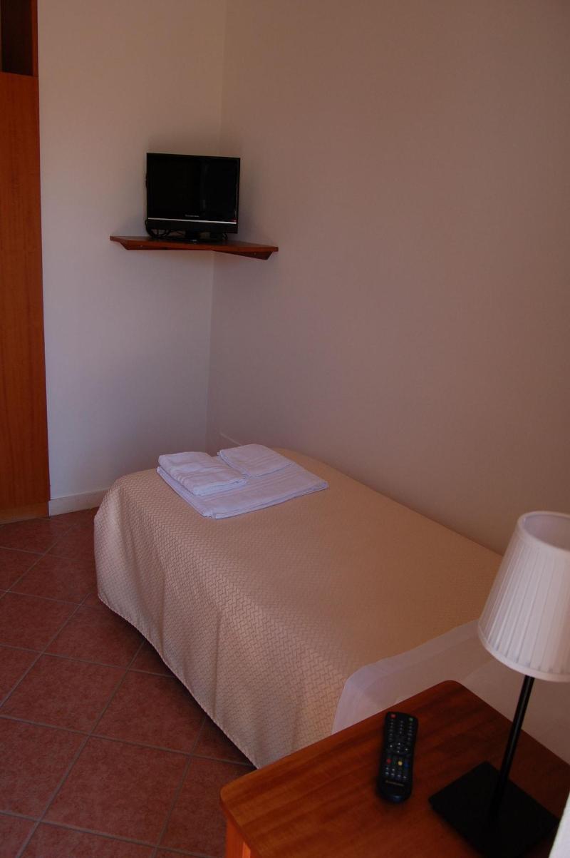 Nuovo Castello Crisilio - Oda