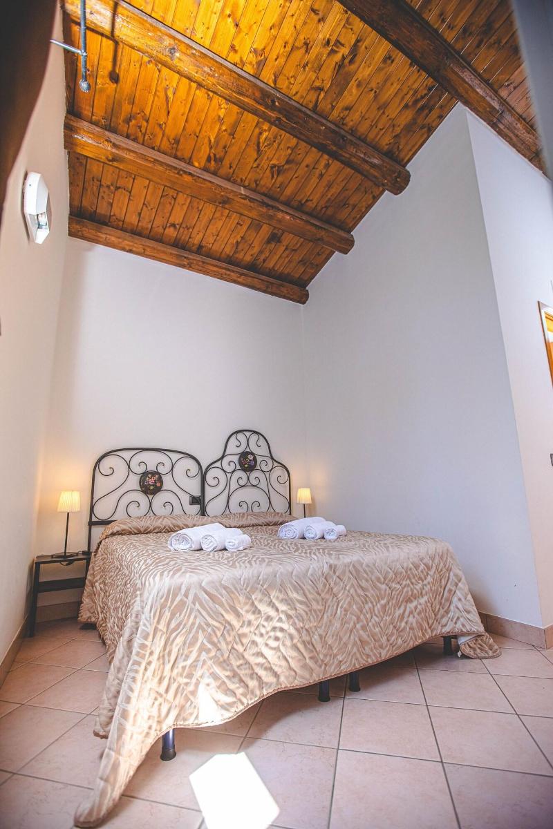 Nuovo Castello Crisilio - Oda