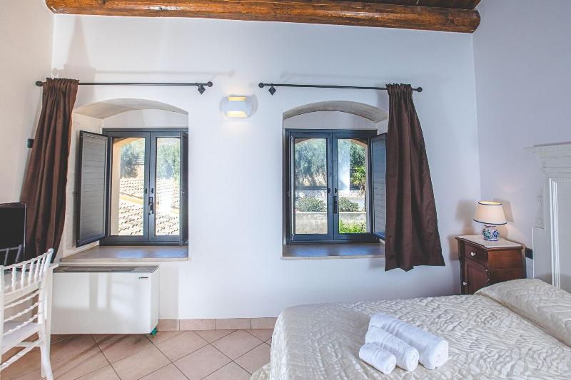 Nuovo Castello Crisilio - Oda