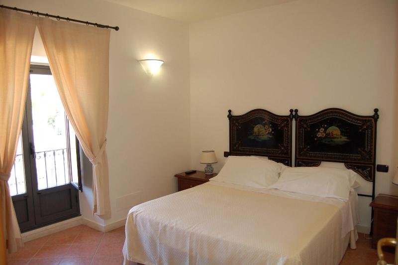 Nuovo Castello Crisilio - Oda
