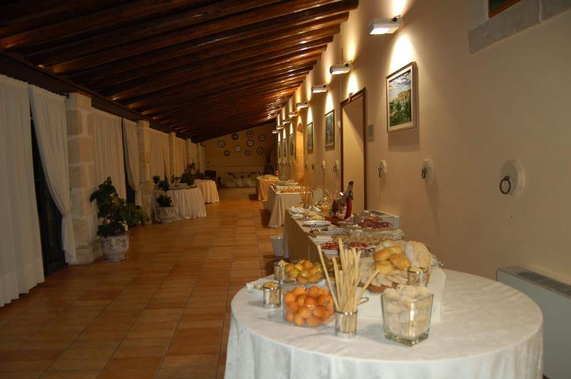 Nuovo Castello Crisilio - Restoran