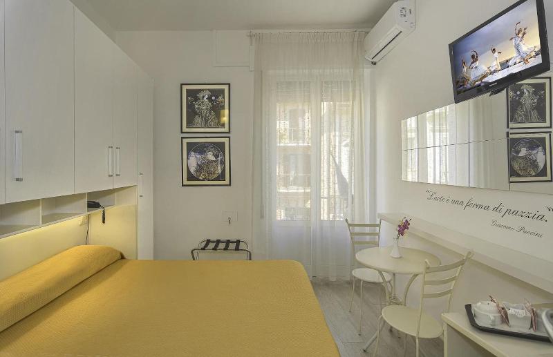 City Hotel - Oda