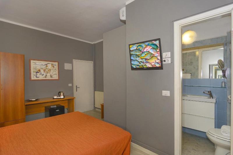 City Hotel - Oda