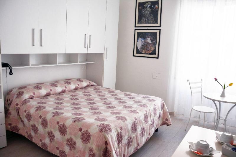 City Hotel - Oda