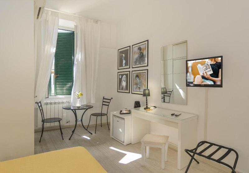 City Hotel - Oda