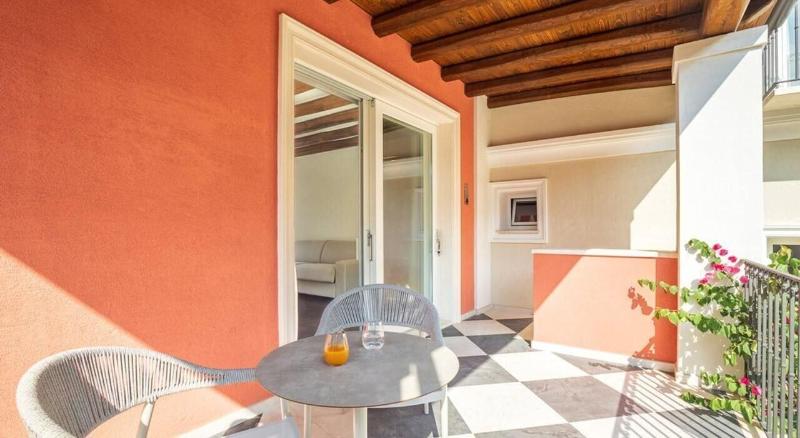Raphael Hotel - Oda