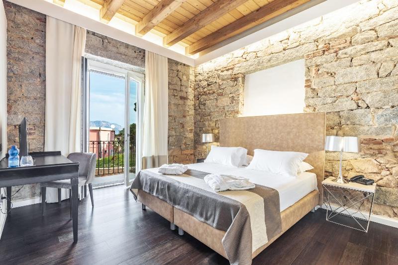 Raphael Hotel - Oda