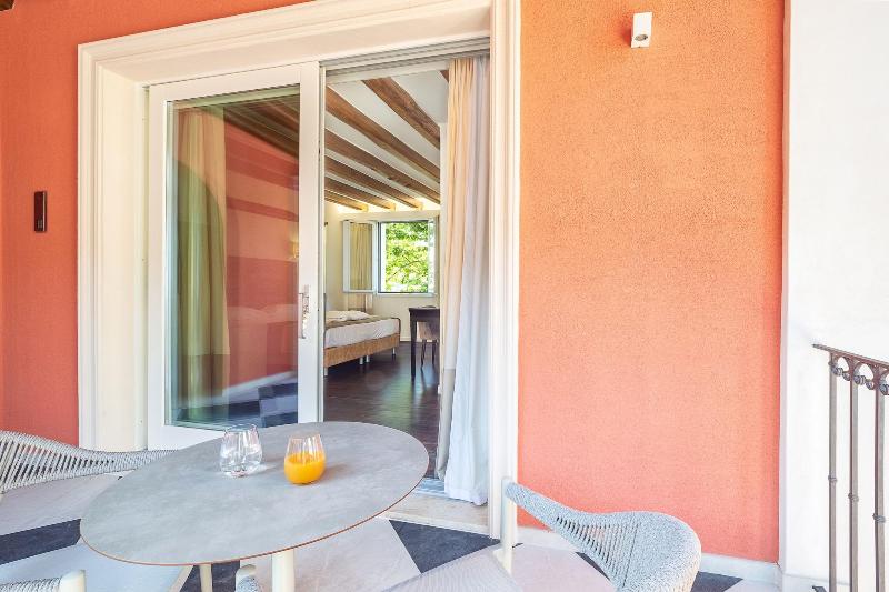 Raphael Hotel - Oda