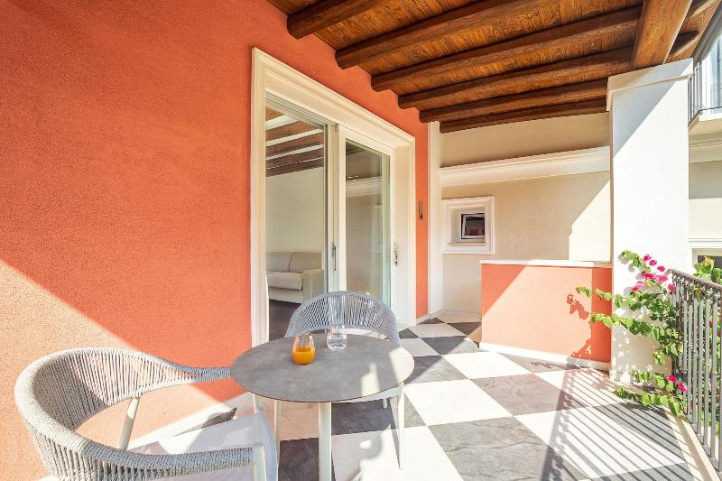 Raphael Hotel - Oda