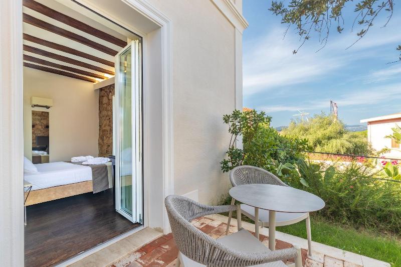 Raphael Hotel - Oda
