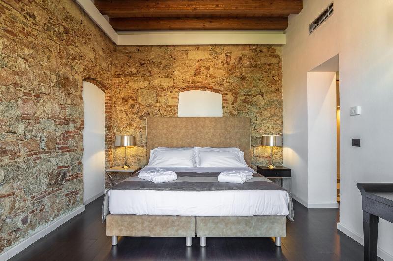 Raphael Hotel - Oda