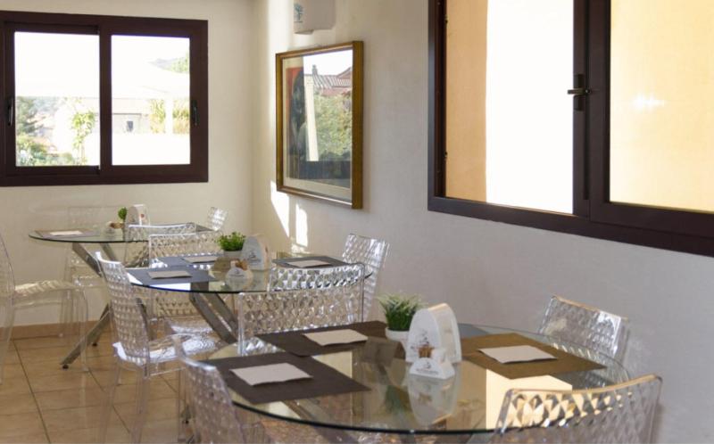 Palau City Hotel - Teras
