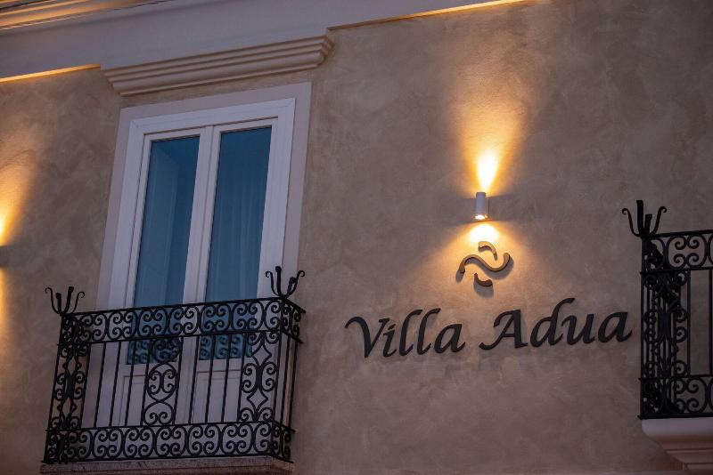 Villa Adua - Genel