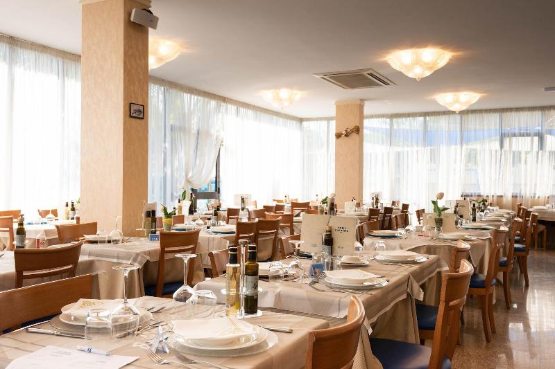 Hotel Paradiso Grottammare - Restoran