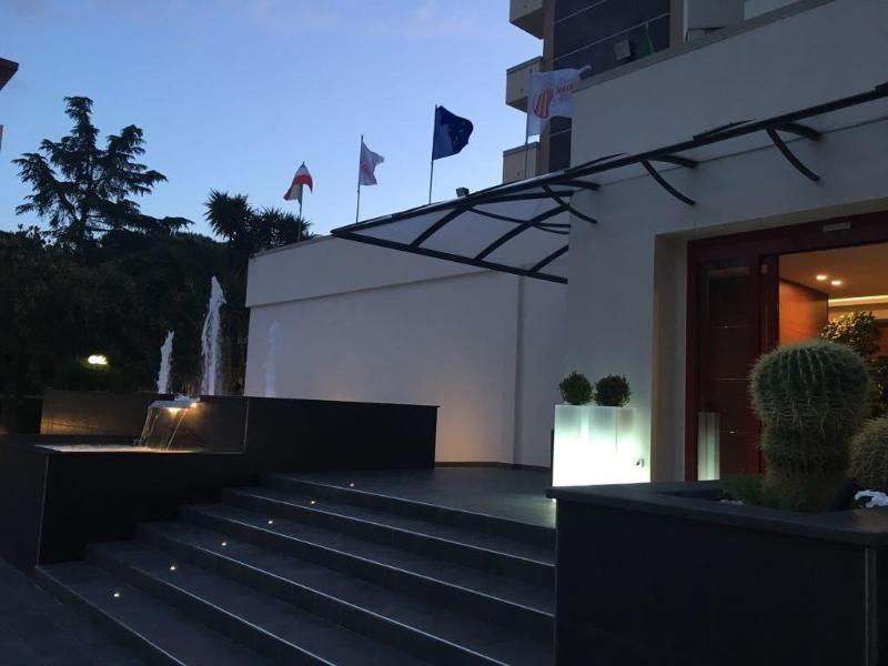 Domus Grand Hotel - Genel