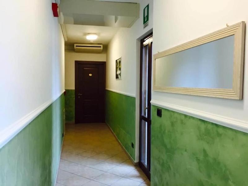 Hotel Martin - Lobi