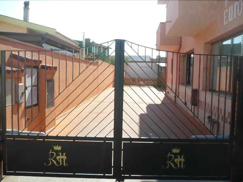 Rosa Hotel - Genel