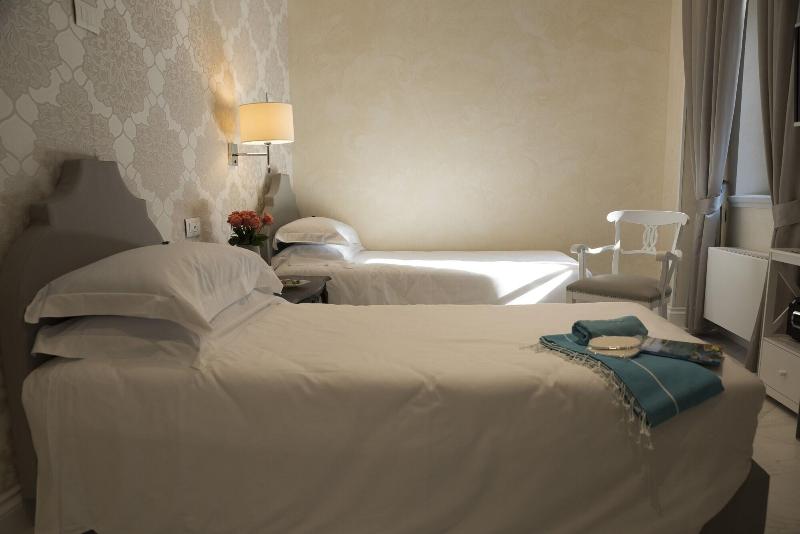 Hotel Altavilla Catanzaro - Oda