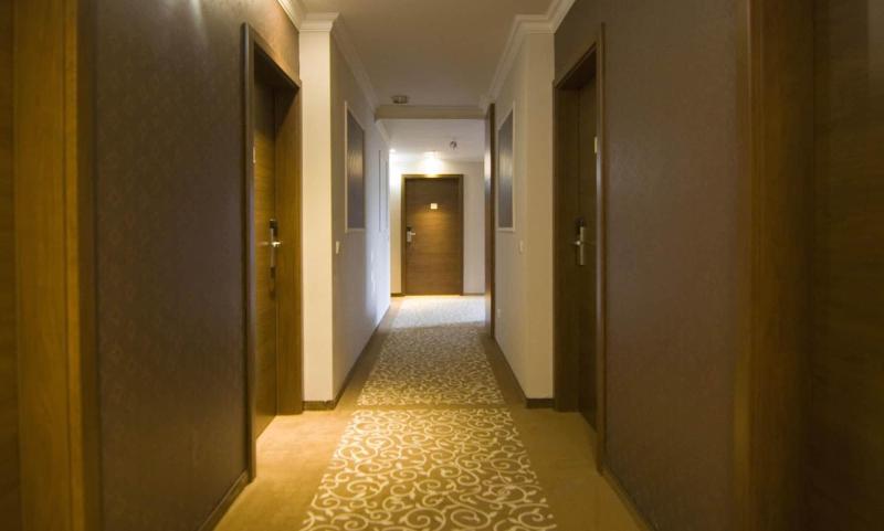 Golden Ball Club Hotel & Fitness - Lobi