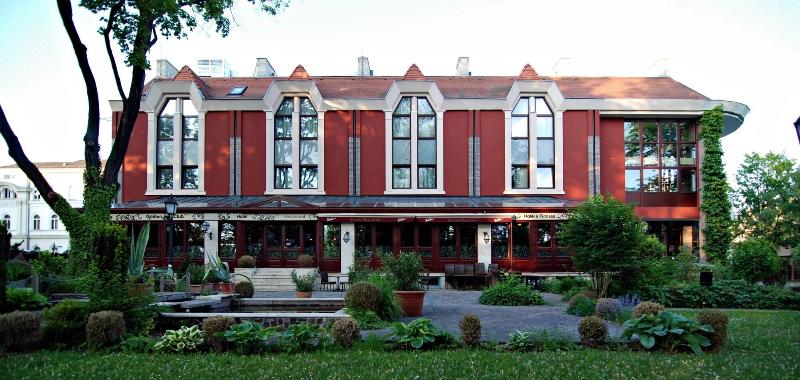 Golden Ball Club Hotel & Fitness - Genel