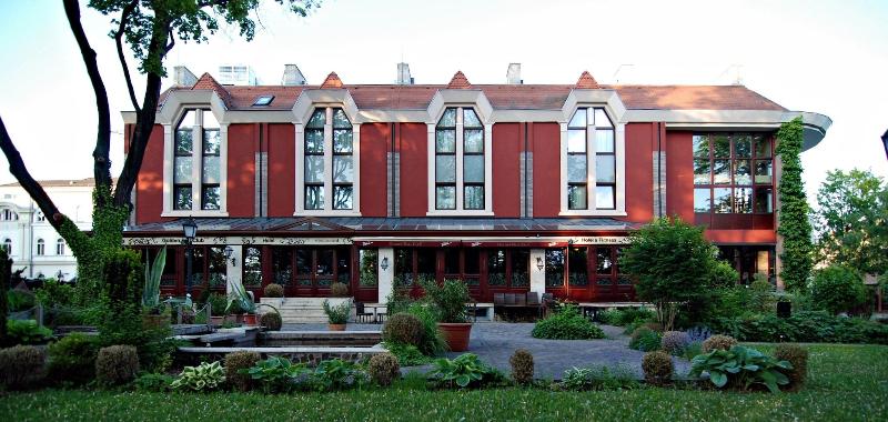 Golden Ball Club Hotel & Fitness - Genel