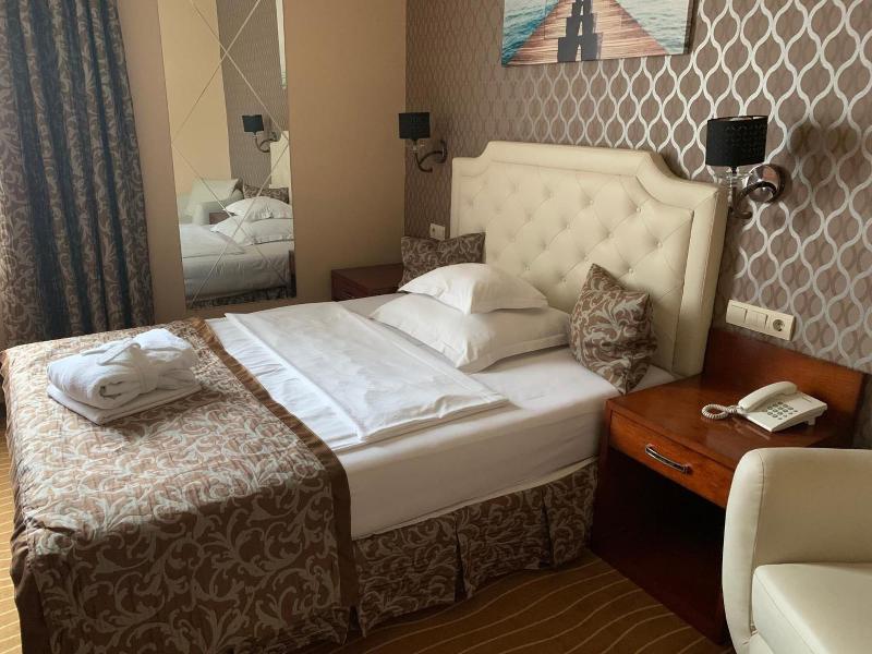 Golden Ball Club Hotel & Fitness - Oda