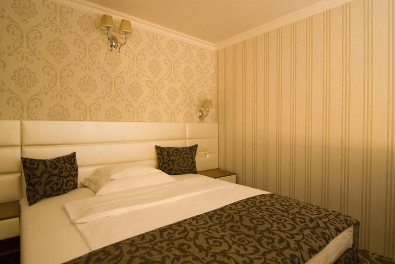 Golden Ball Club Hotel & Fitness - Oda