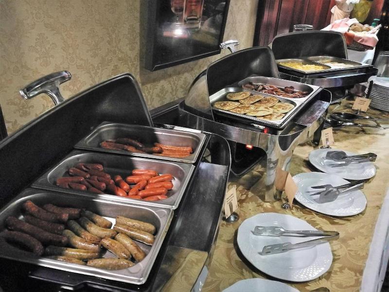 Golden Ball Club Hotel & Fitness - Restoran