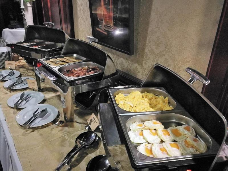 Golden Ball Club Hotel & Fitness - Restoran