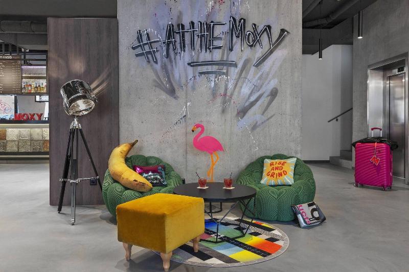 Moxy Lausanne City - Lobi