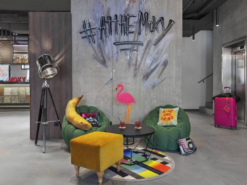 Moxy Lausanne City - Lobi