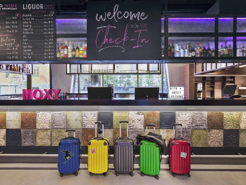 Moxy Lausanne City - Lobi