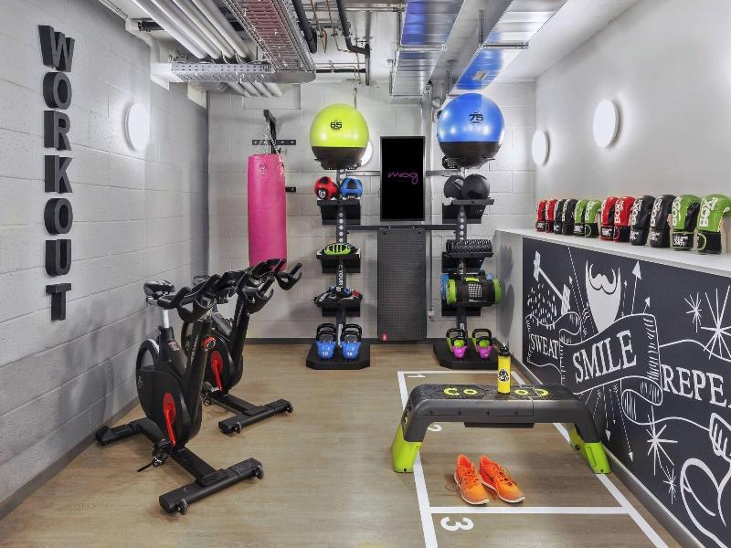 Moxy Lausanne City - Aktivite