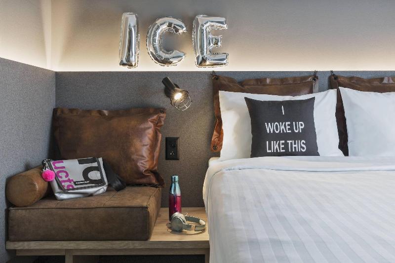 Moxy Lausanne City - Oda