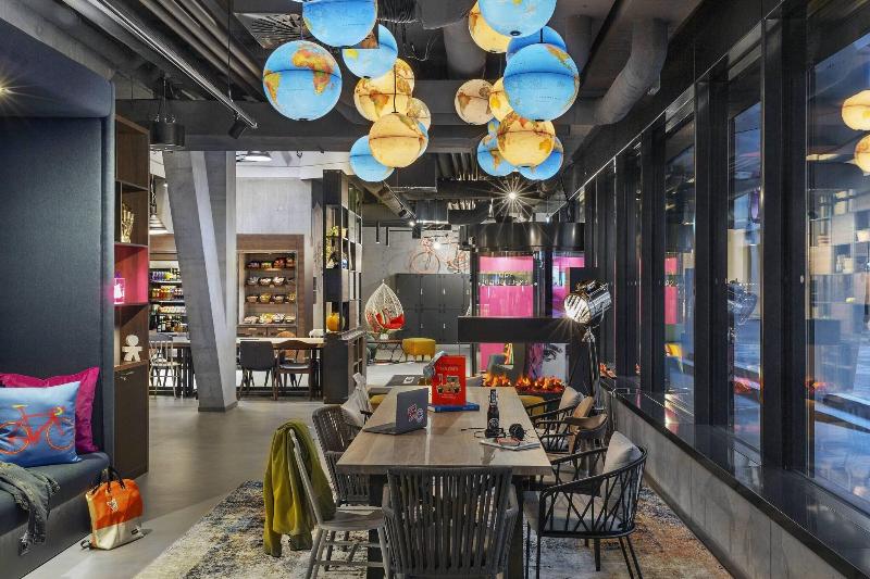 Moxy Lausanne City - Restoran