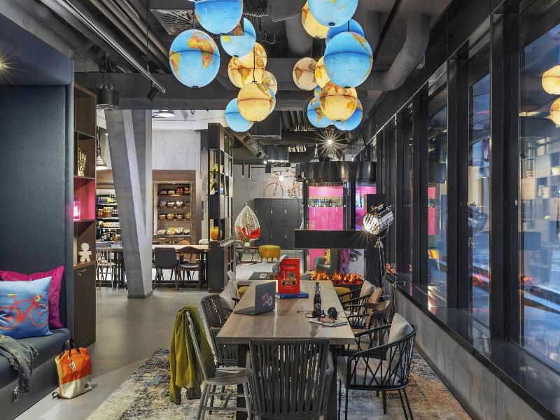 Moxy Lausanne City - Restoran