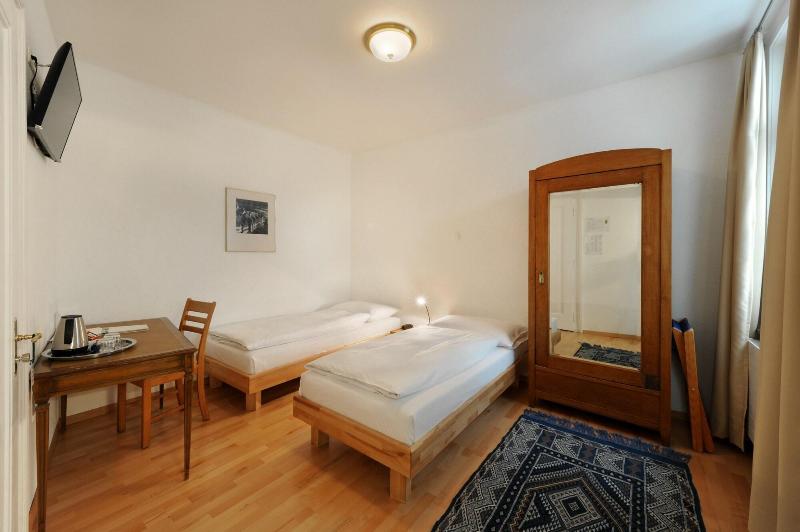 Hotel National Bern - Oda