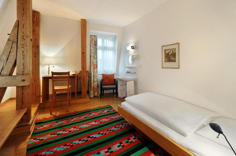 Hotel National Bern - Oda