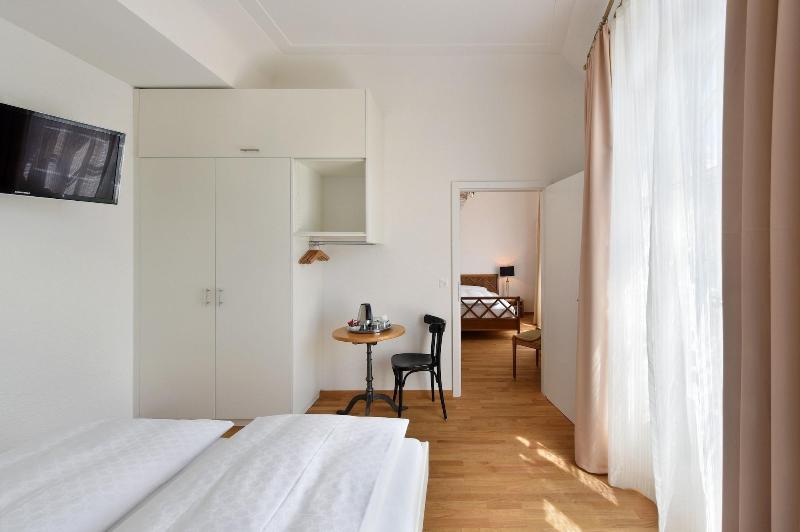 Hotel National Bern - Oda