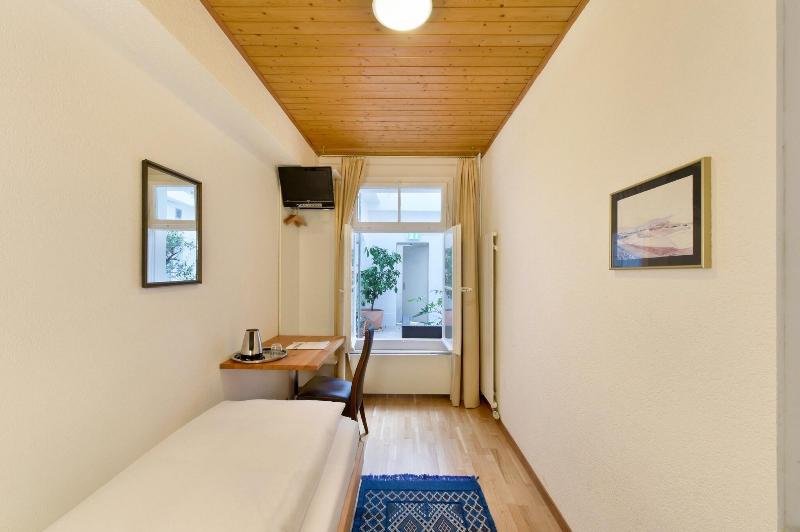 Hotel National Bern - Oda