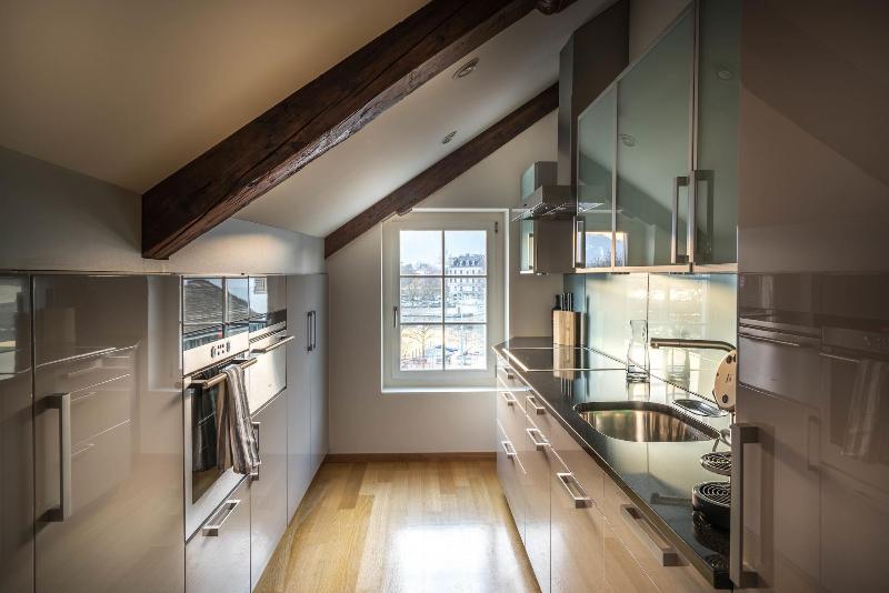 Lake Side Location Bellevue - Oda
